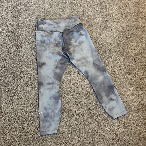 Nike Dri-Fit leggings - Picture 4 of 4